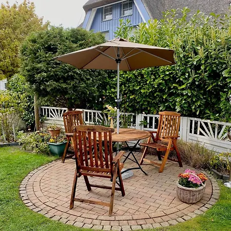 Neu! Haus Stoertebeker Neu! *