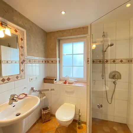 Neu! Haus Stoertebeker Neu!